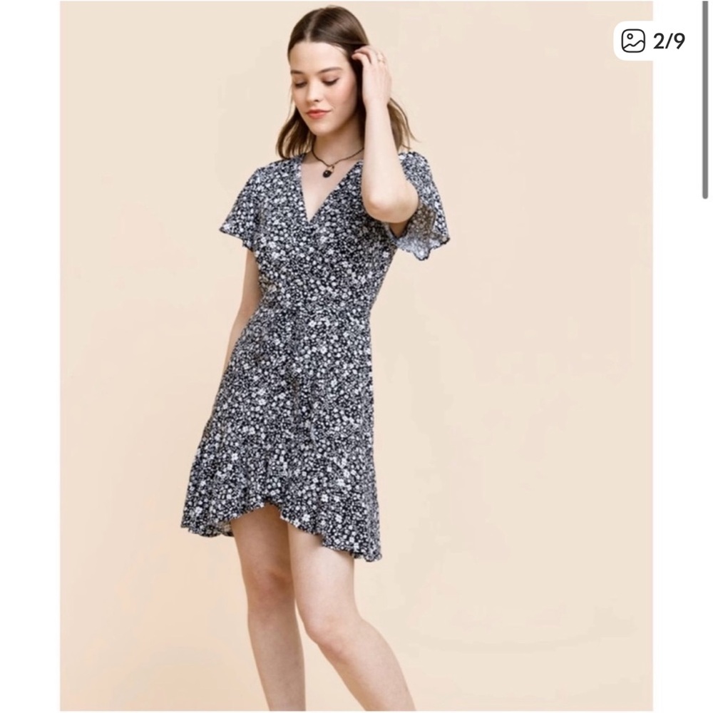 Trixxi Floral Black and White Dress